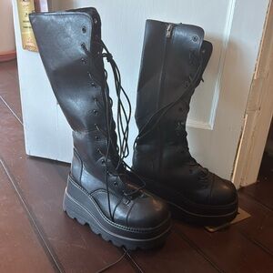 Black platform boots 6.5 women’s burning man
